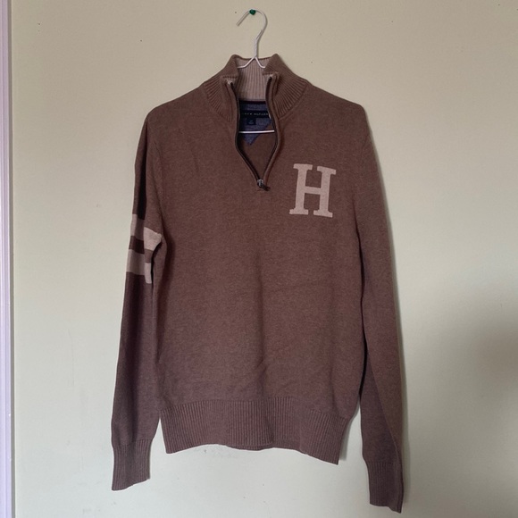 1 Small and 1 medium Tommy Hilfiger Quarter Zip sold seperately - Picture 1 of 6